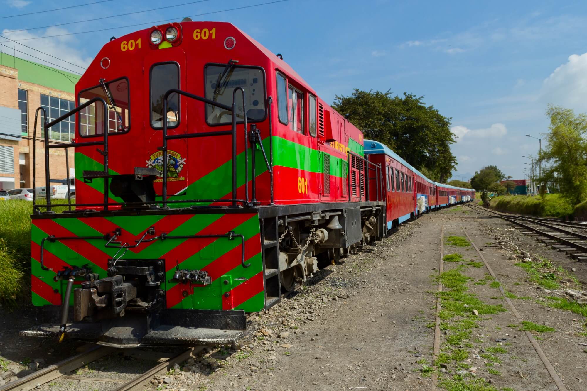 Dive into Adventure: The Coffee & Rum Tour in Colombia and Panama 